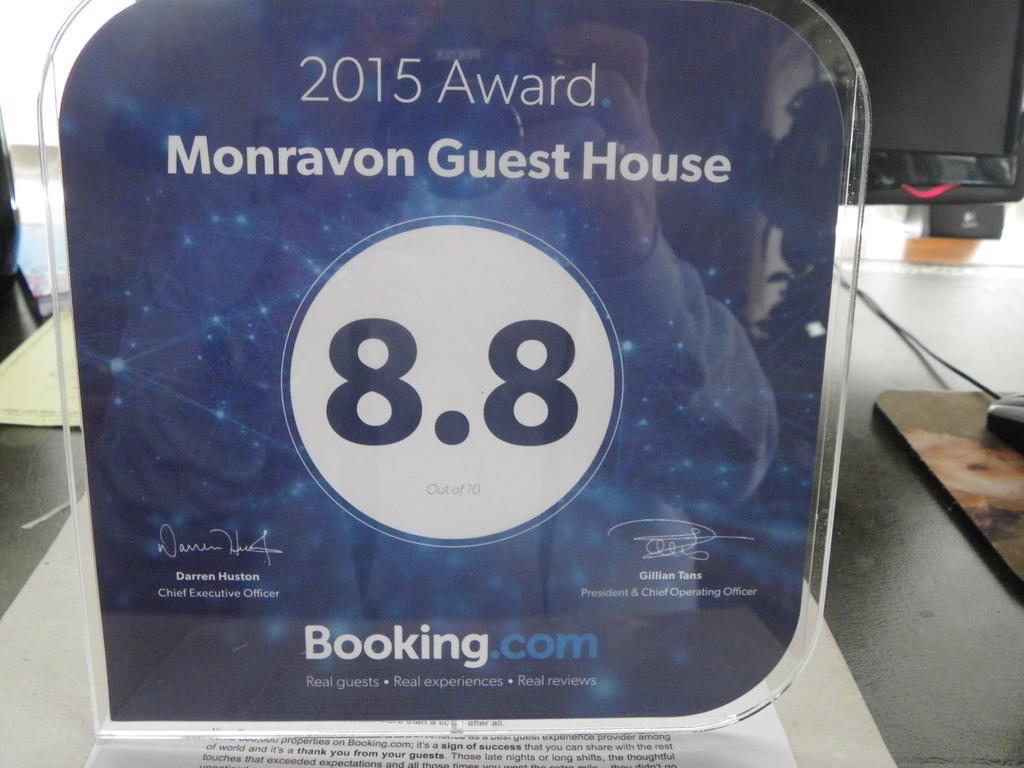 Monravon Guest House Холихед Экстерьер фото